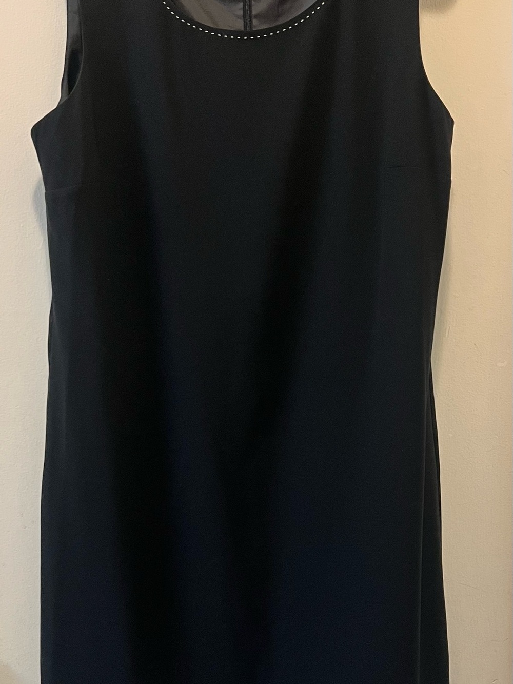 Mary McFadden Black Sleeveless Mini Dress with Subtle Neckline Accents